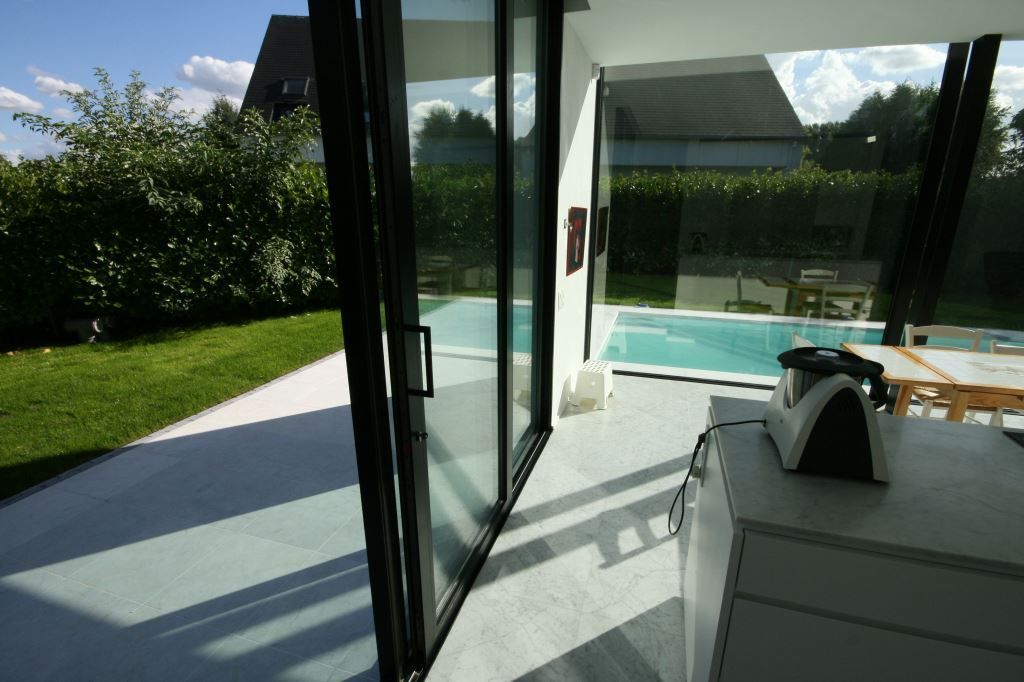 Terras met witte van Carrara 