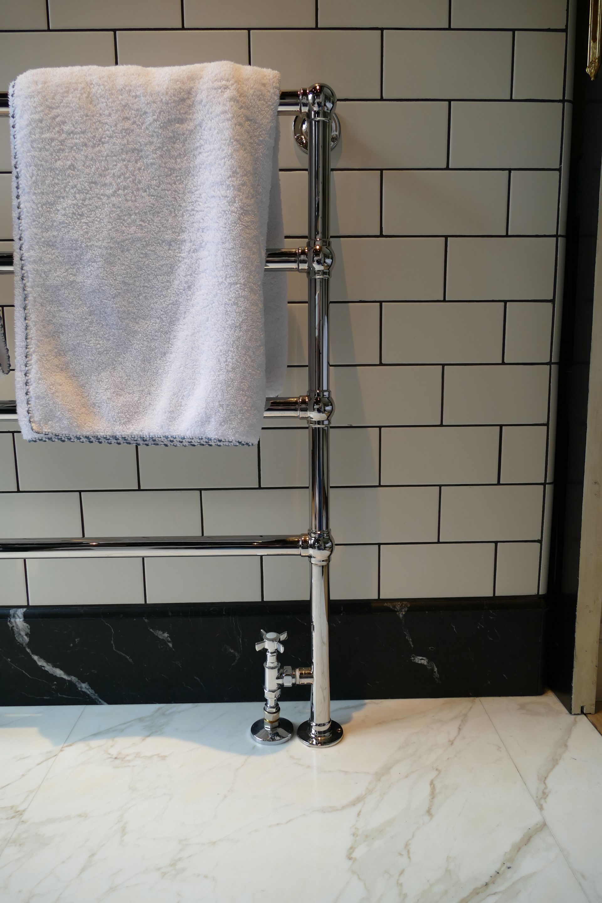 Salle de Douche en Calacatta