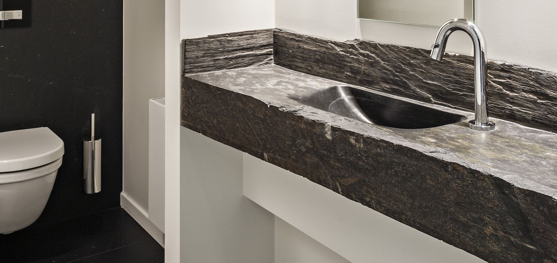 toilette en schiste evier dallage pierre naturelle