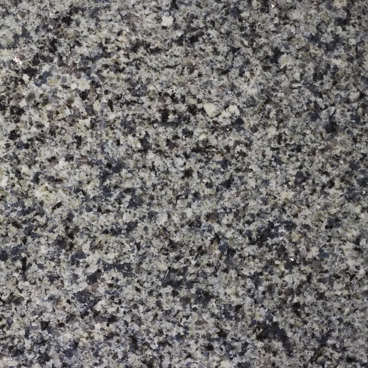 granit azul platino moucheté gris noir et blanc idéal pour cuisine et sol