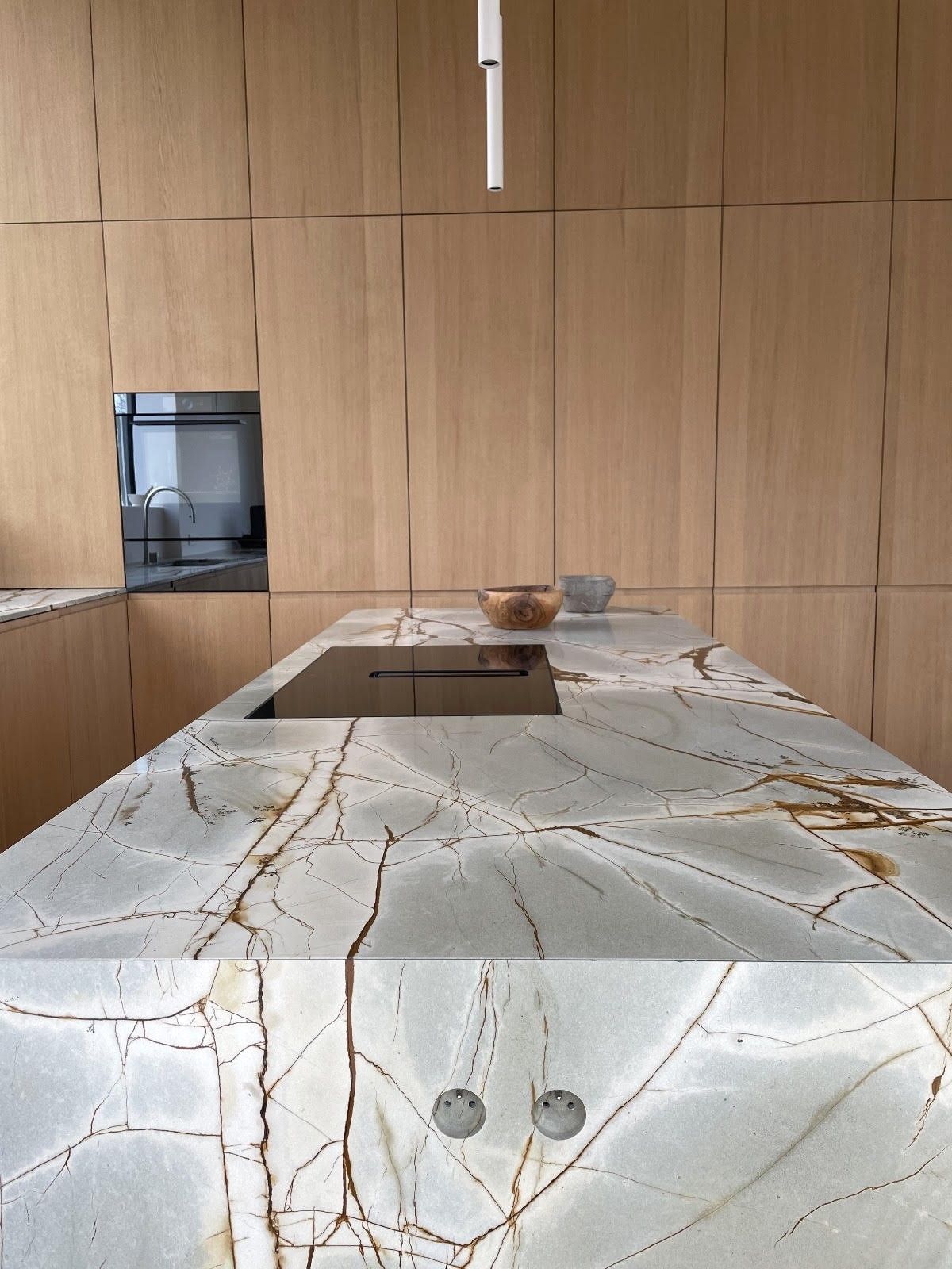 cuisine quartzite deep blue