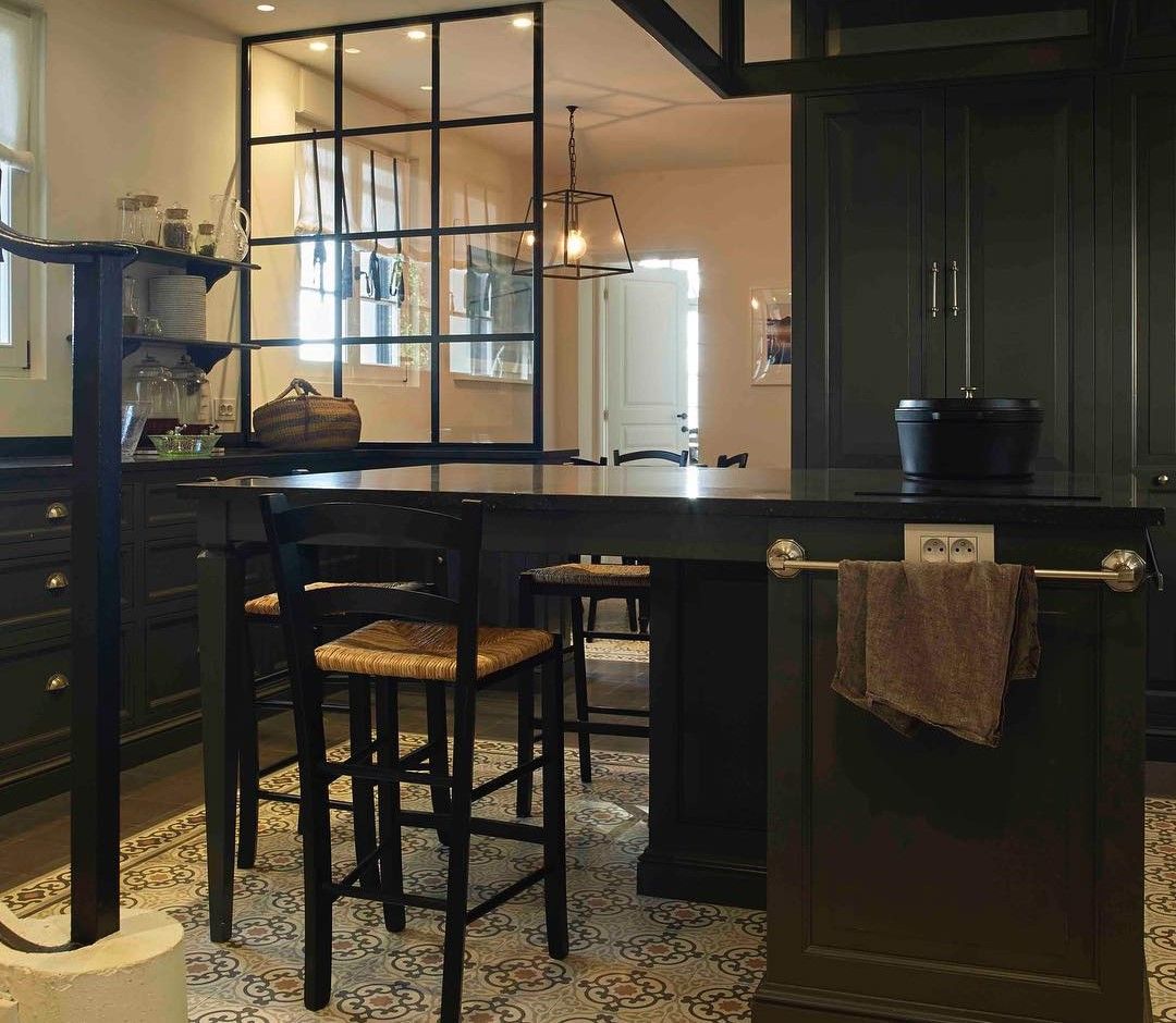 CUISINE EN PIERRE BLEU satinee